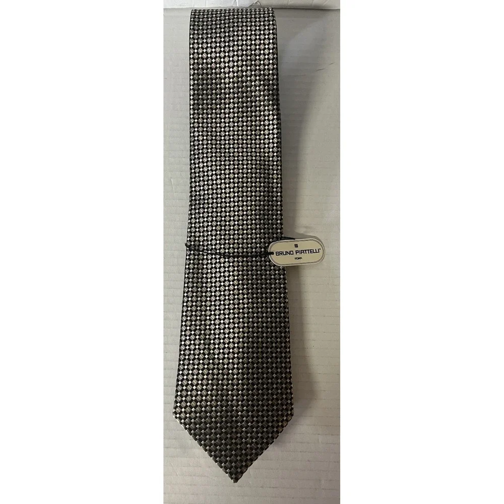NEW BRUNO PIRTELLI MEN'S TIE 100%‎ SILK MADE IN USA